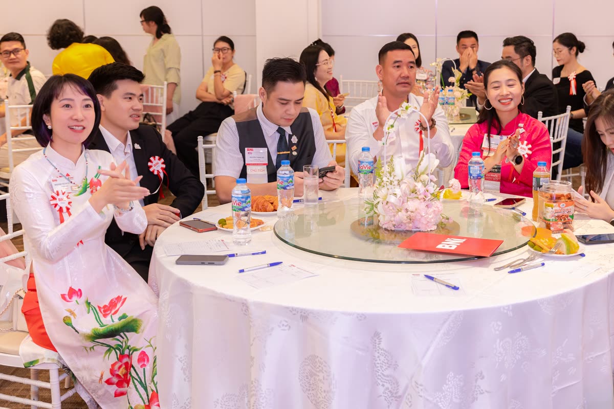 chọn chuyên gia cố vấn doanh nghiệp — chủ doanh nghiệp tại BNI Pro