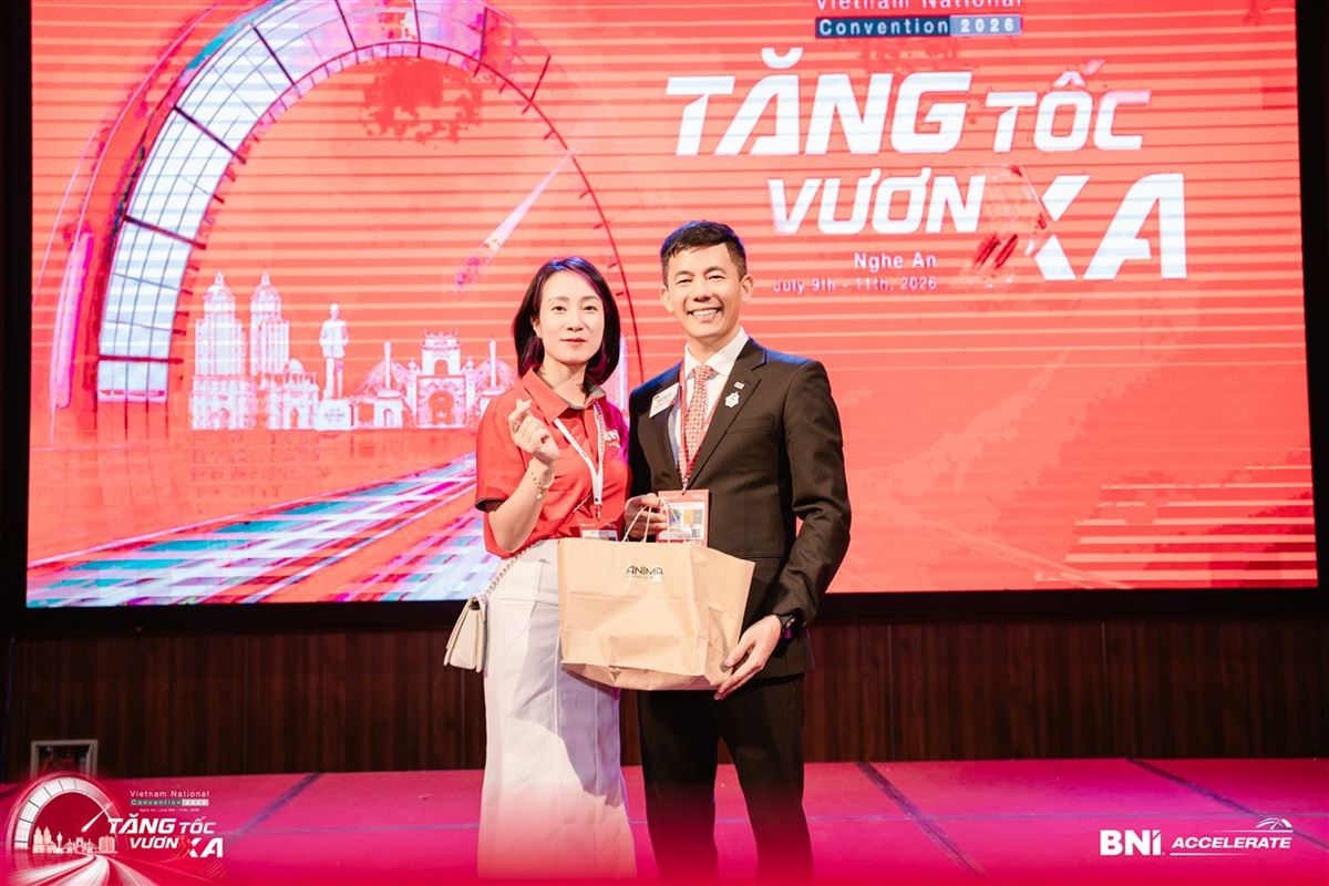 Trên sân khấu sự kiện, ANIMA đồng hành