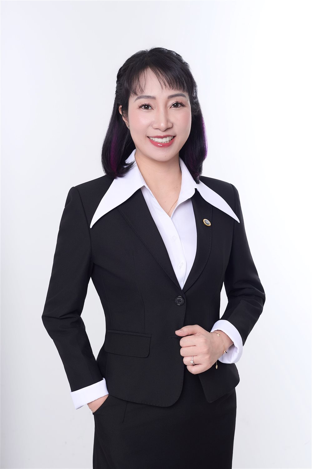 Nguyễn Thị Tuyết Mai — Alma Mai Nguyễn